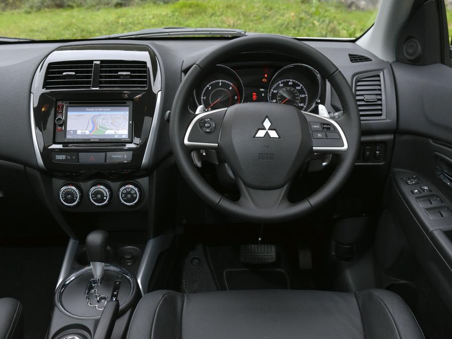  Mitsubishi ASX 4 2013 года  (UK) (фото 21 из 23)